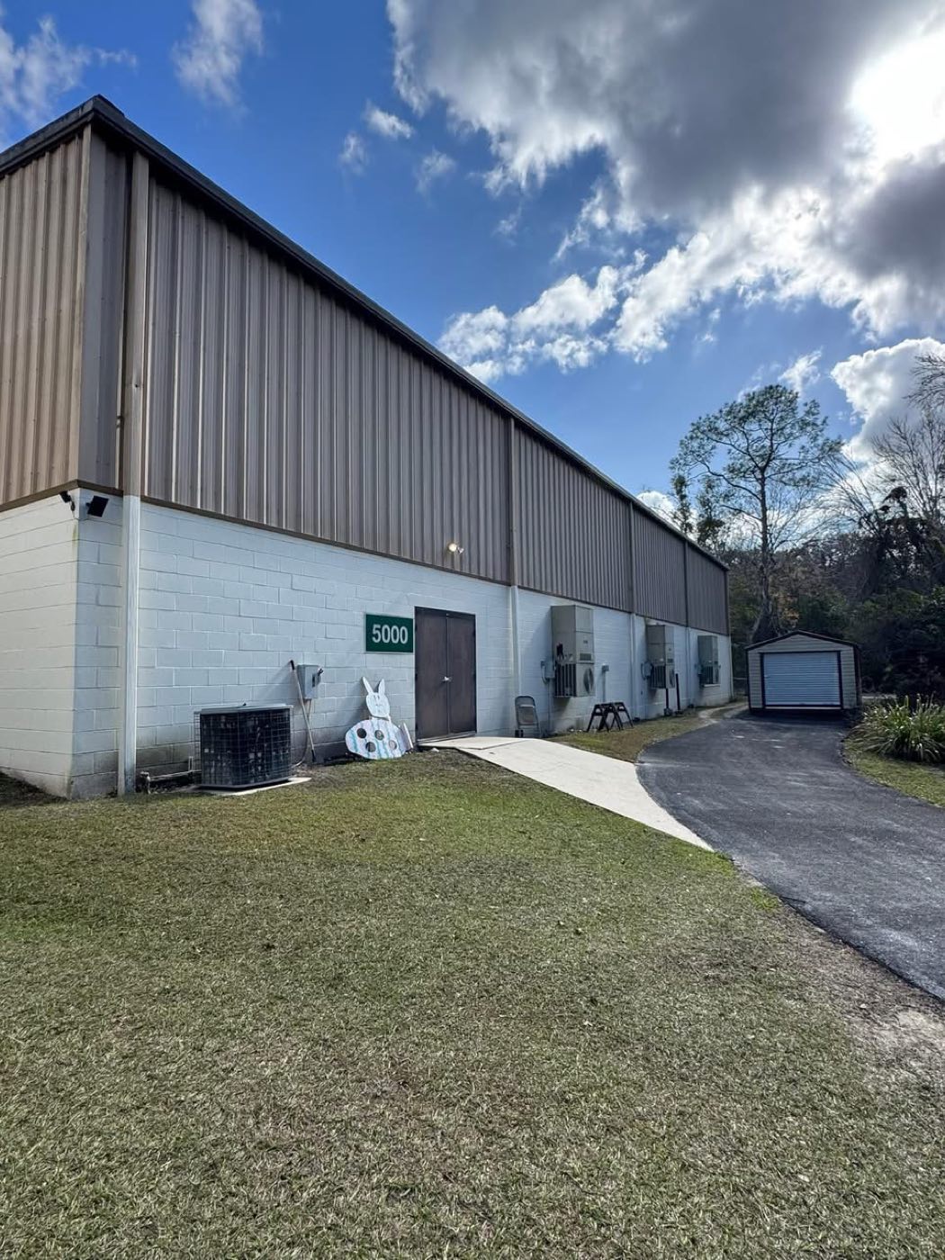 Business painting project 17 (Before)