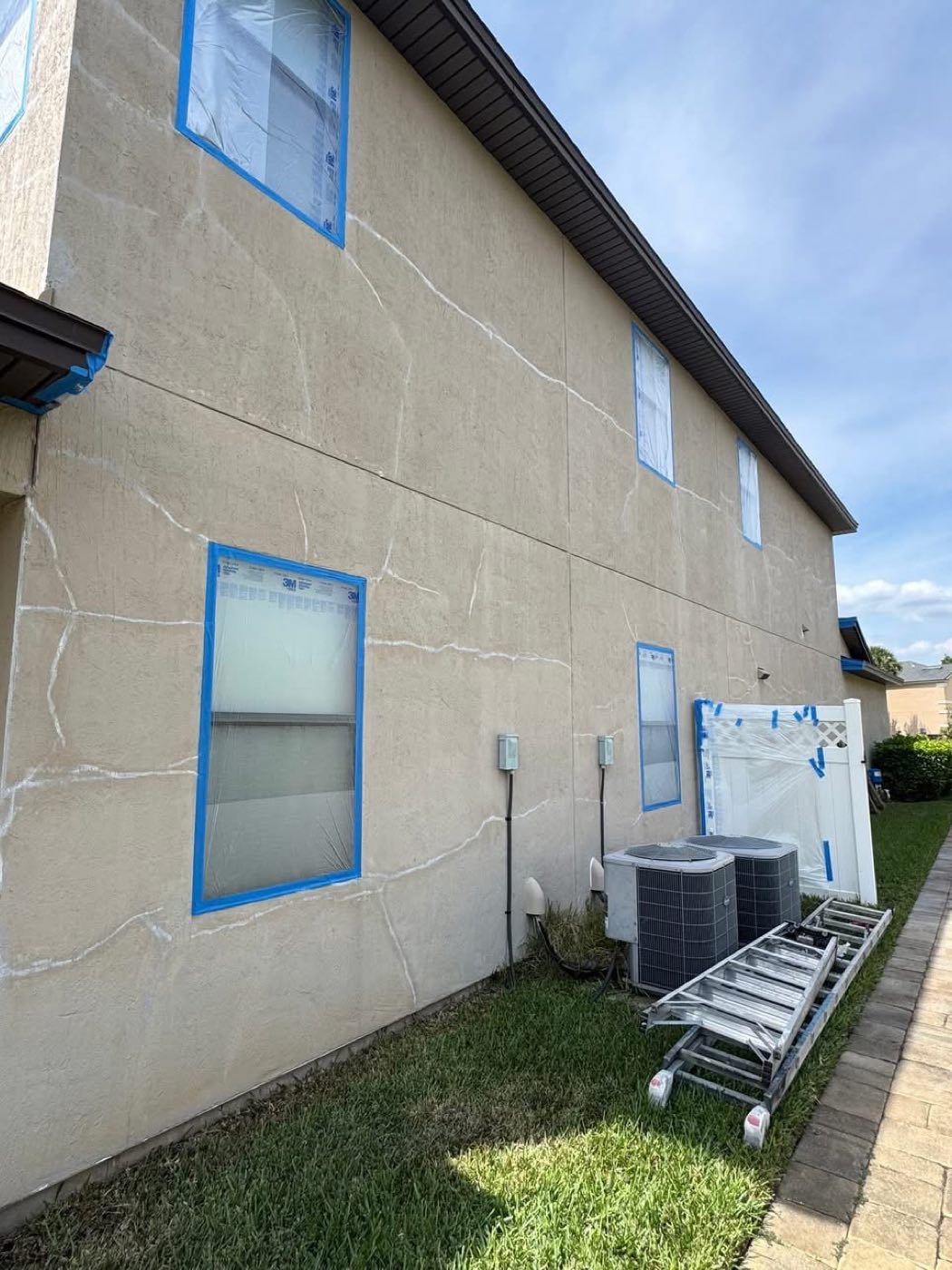 Residential painting project 08 (Before)